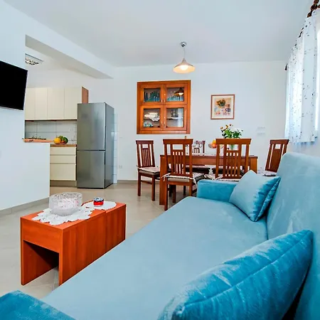 Casa Campus Apartment Rovinj Exterior foto